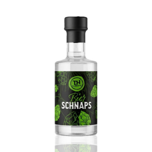 Tom & Harry Bierschnaps: Hochwertiger Bierbrand (Edelbrand) in der Flasche freigestellt auf weißem Hintergrund.
